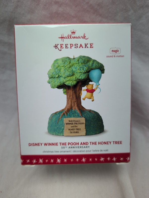 2016 Hallmark WINNIE THE POOH & HONEY TREE Disney Magic Ornament 50th Anniv.