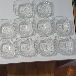 vintage Indiana glass diamond square bowl's