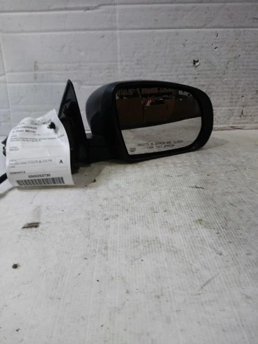 Used Right Door Mirror fits: 2019 Jeep Cherokee Power manual folding painted hea