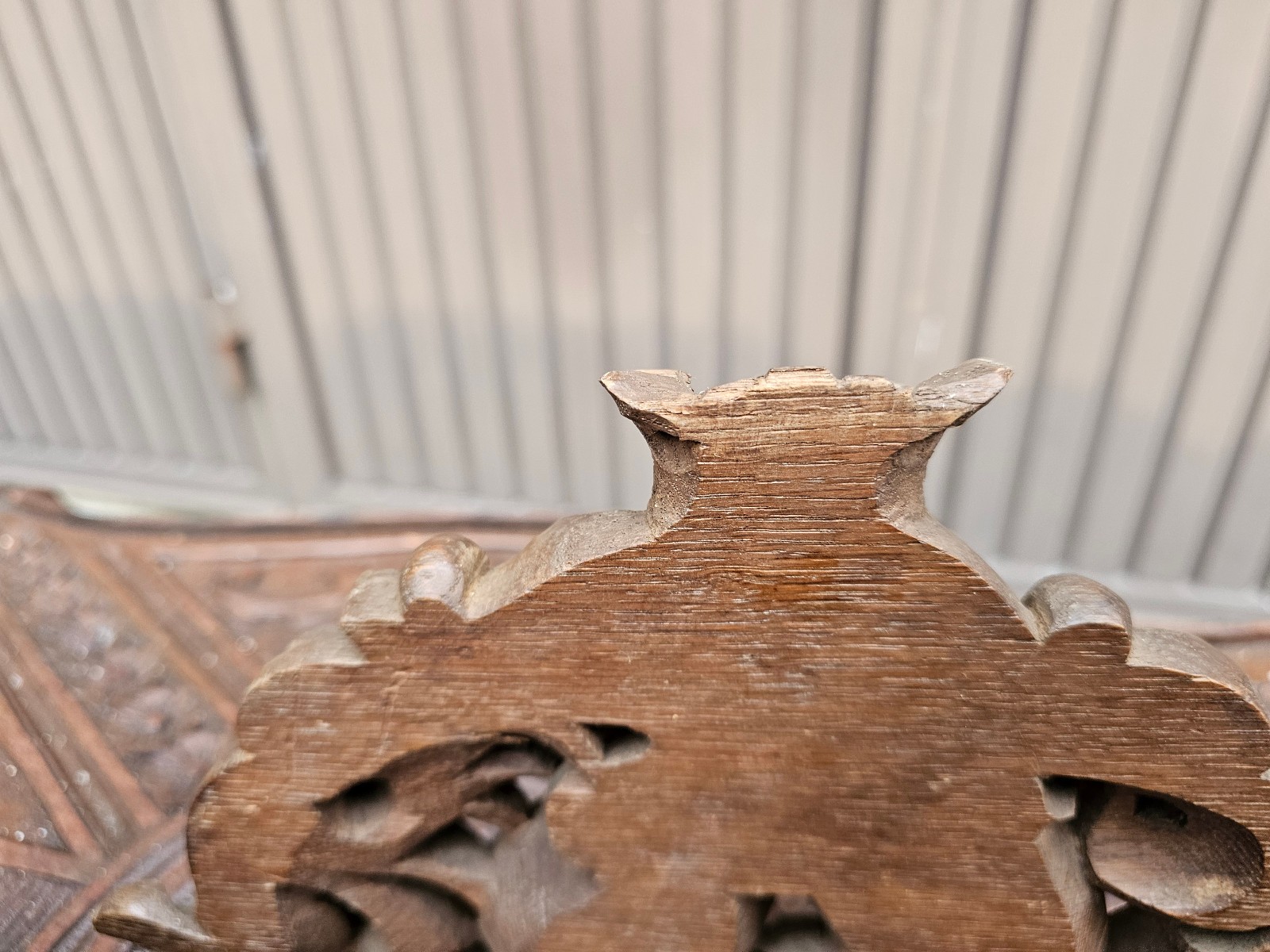 PAIR antique wood carving ornament knight escutcheon plaques