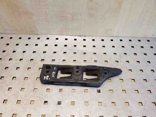 VW JETTA CITY Sedan Stoßstangenhalter vorne rechts 1K0807184 1.90 26095818