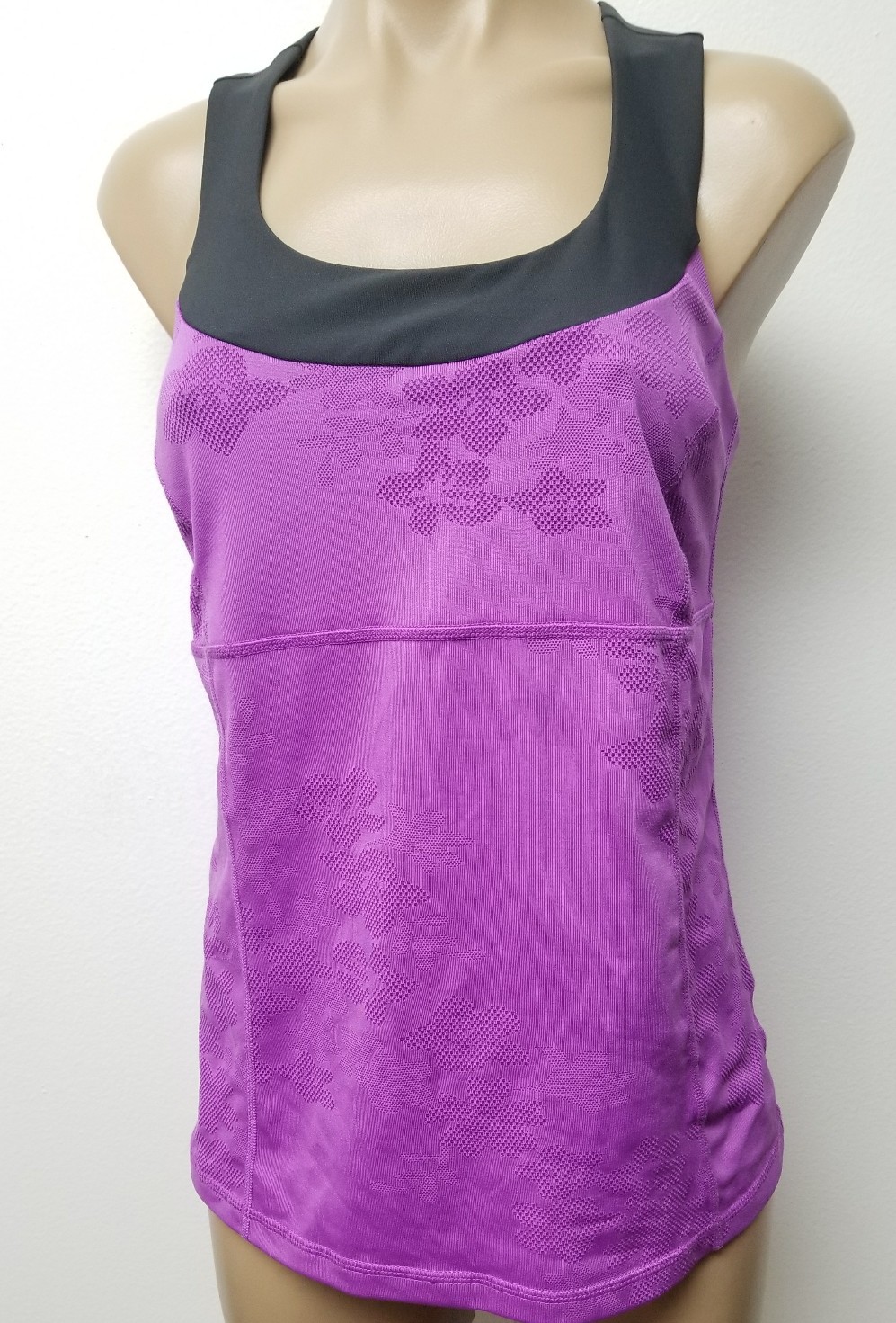Xersion Womens Semi Fit Racerback Tank Top M Fitness Workout Yoga