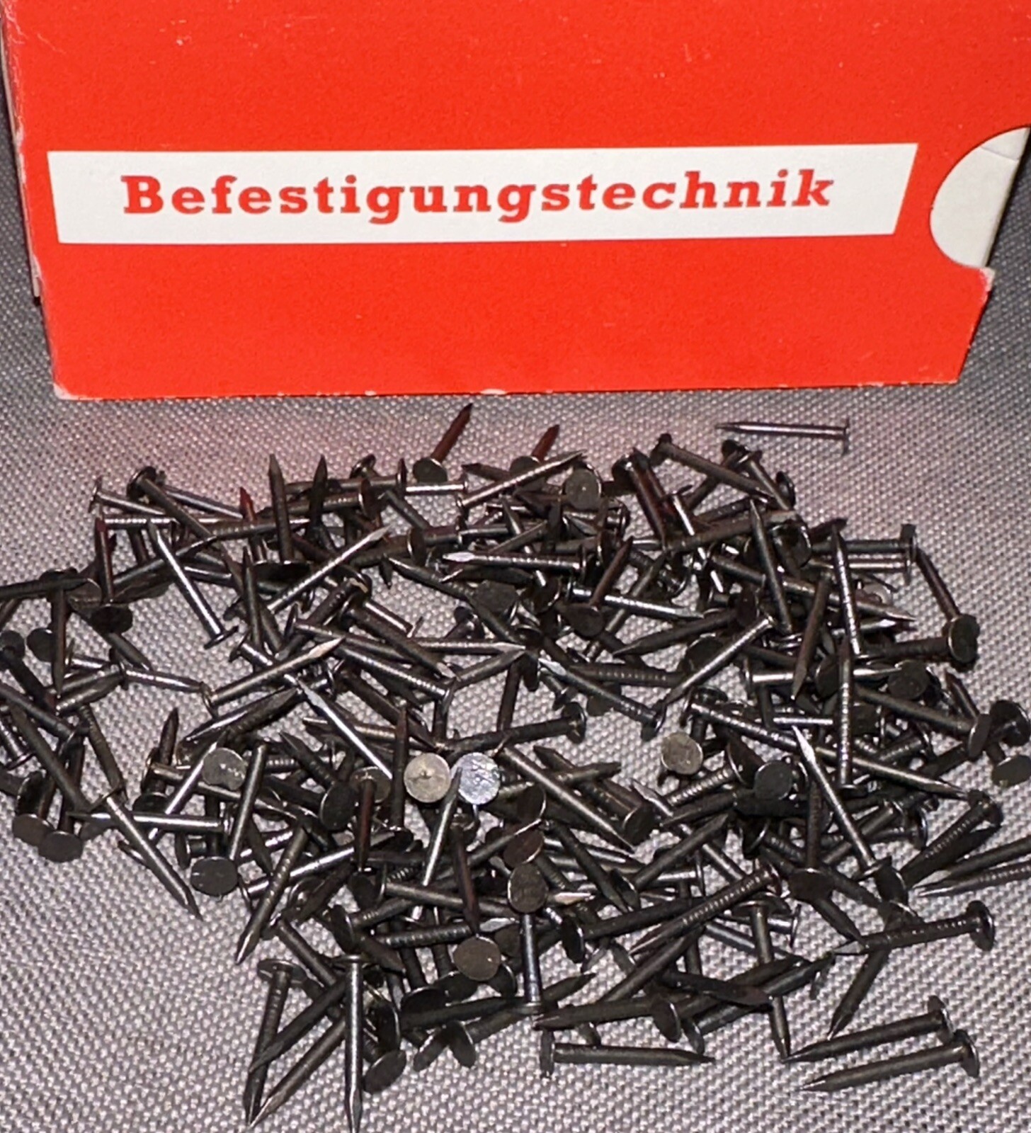 Zernägel Rundkopfstft Möbelnägel Polsternägel Dekonägel Nägel 11mm