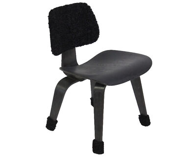 Vintage Mid-Century Modern Herman Miller Eames Ply Molded DCW Chair Black