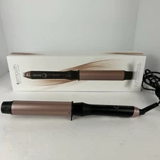 USmooth Unexpected Luxury USRWD-138 Ceramic Curling Iron 1.50 Inch Used Pink