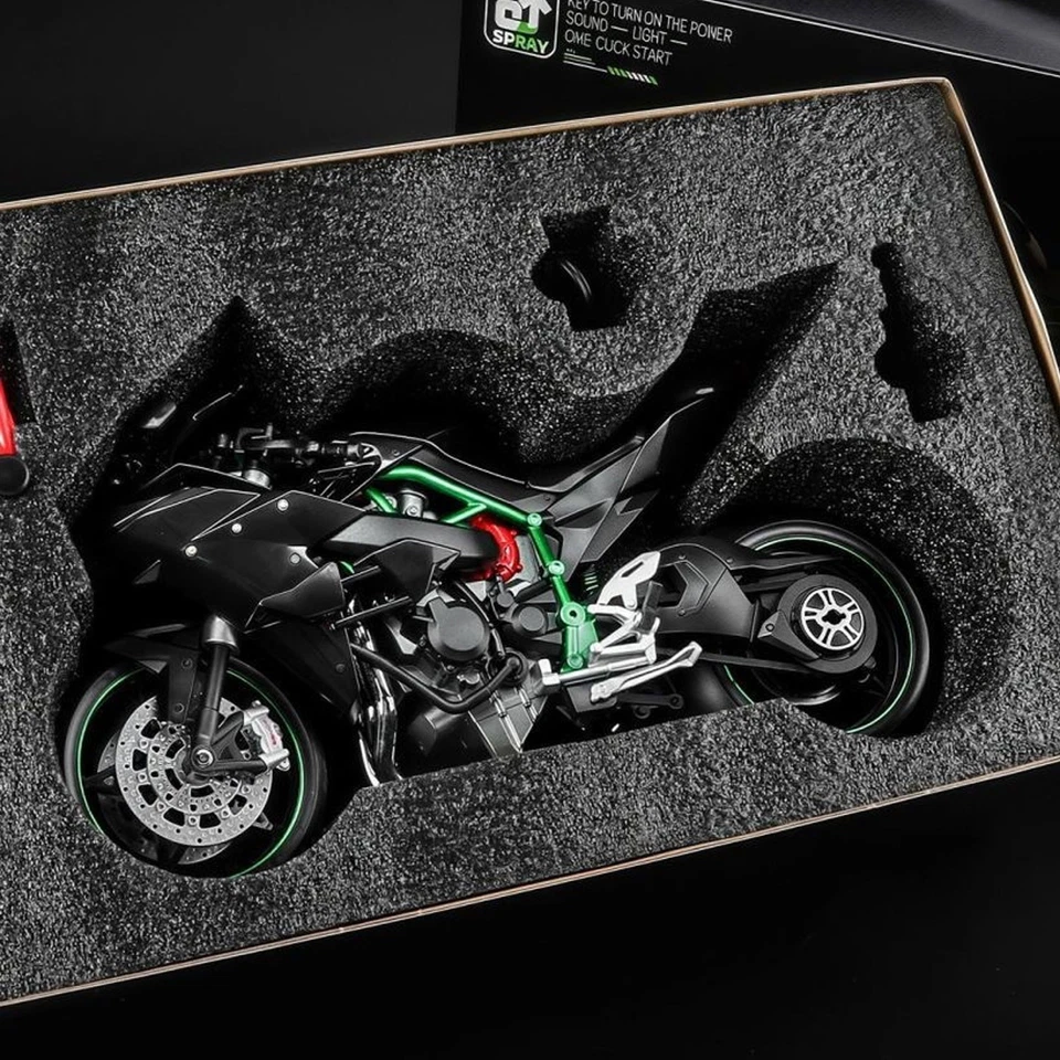 Motorcycle Model with Smoke & Sound! 1:9 Kawasaki Ninja H2R Alloy Replica - Image 3 of 4