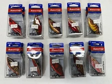 Assortment of 20 Bill Lewis 1/2 oz Rat-L-Traps. 10 Colors All Shades of Red