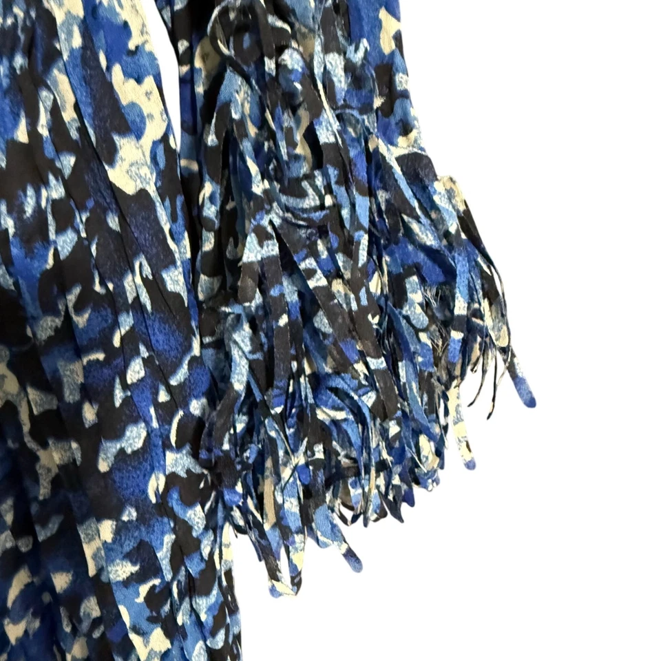 Blusa túnica de manga larga con cuello en V con flecos Agora para mujer Talla 1X Azul Negro Foto 3 de 4