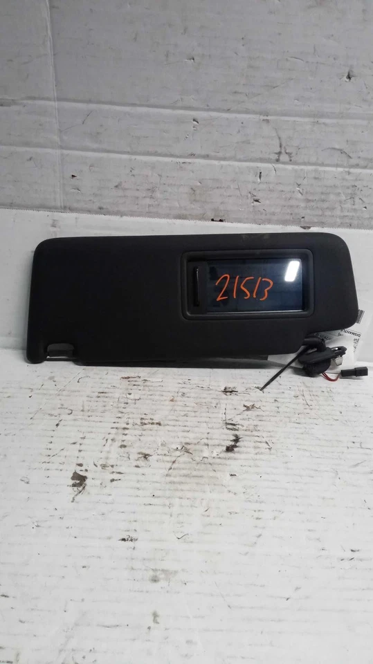 2018 AUDI S5 Black Sun Visor OEM Used, 101K Miles, SKU NJ25-21513-532810 Foto 2 de 4