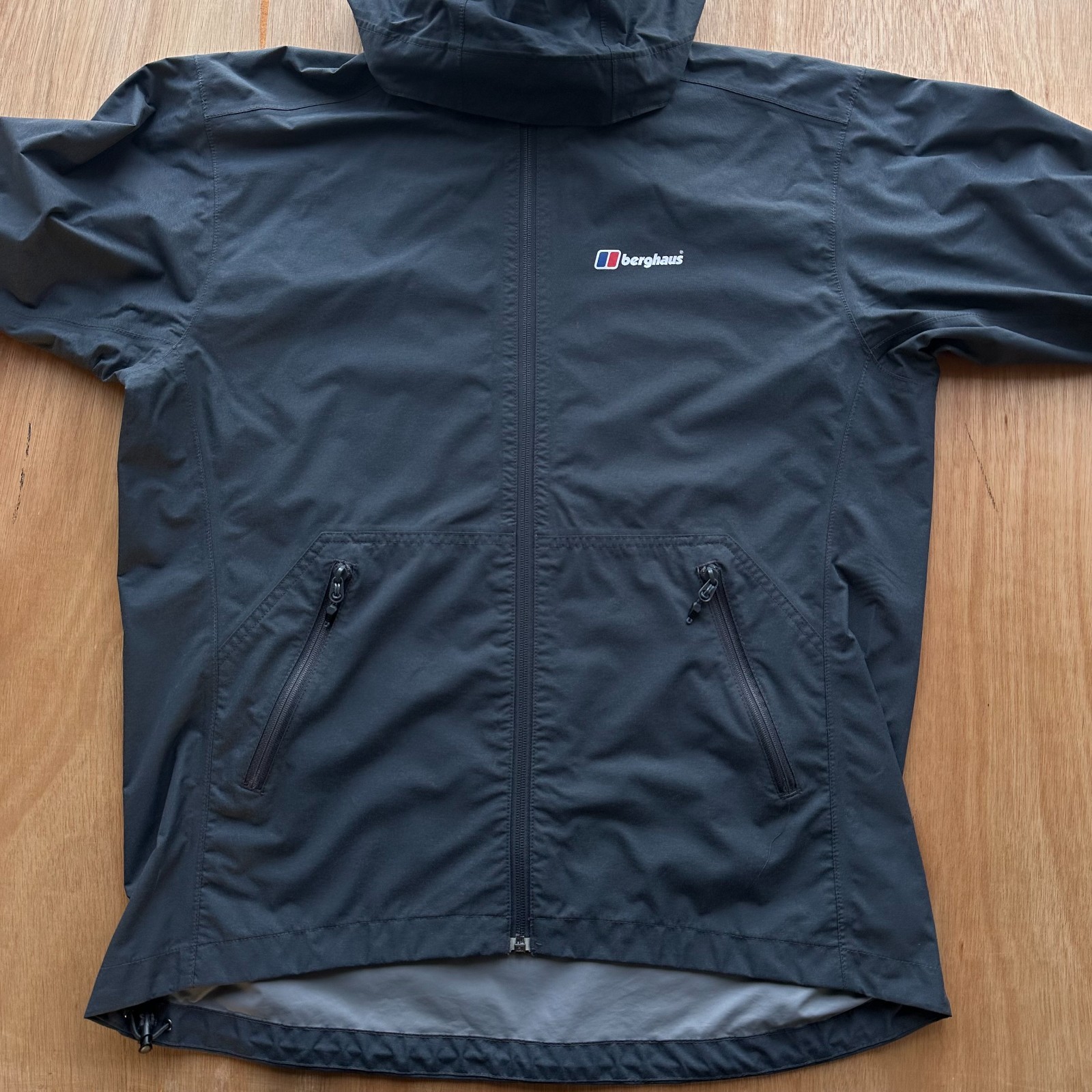 Berghaus Hydroshell Jacket Grey L - image 7
