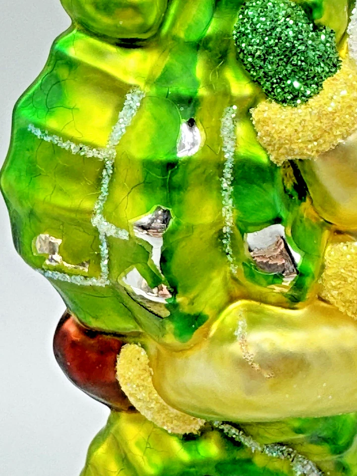 Patricia Breen Hi Ho Santa Seahorse Green Yellow 1999 4.5 inch #9914 FLAWS - Image 2 of 4