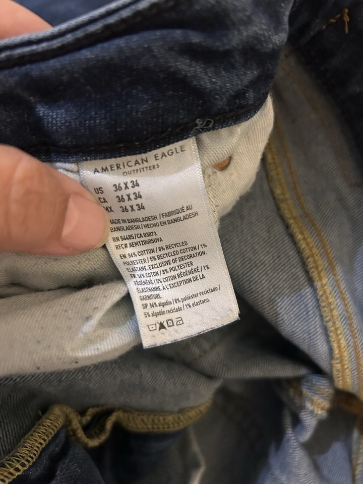 American Eagle Men’s Slim Straight Flex Fit Blue Jeans Dark wash