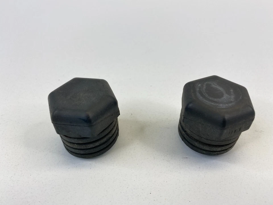 2004-2008 Mitsubishi Endeavor Front Hood Bumper Rubber Damper Pair Set OEM - Image 2 of 4