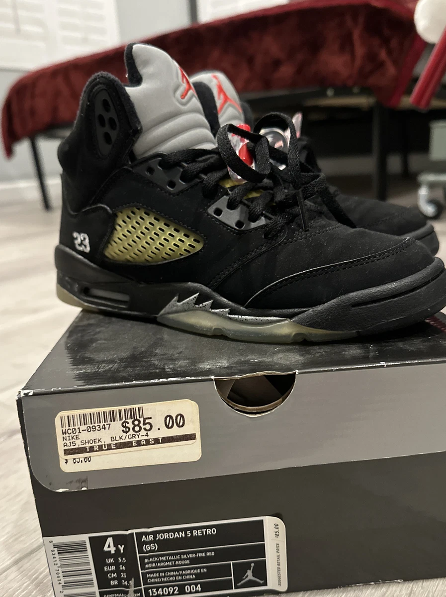 Jordan retro 5 sales black metallic silver