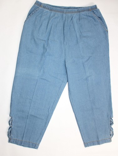 BLAIR DenimEase Pull-On Denim Capris, Size Large, Fade Denim, NEW!!