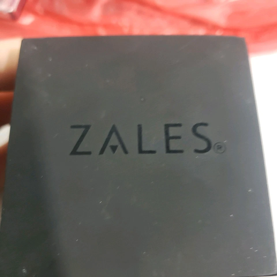 Anillo de plata de 10 quilates, Dimond de Zales Foto 2 de 2