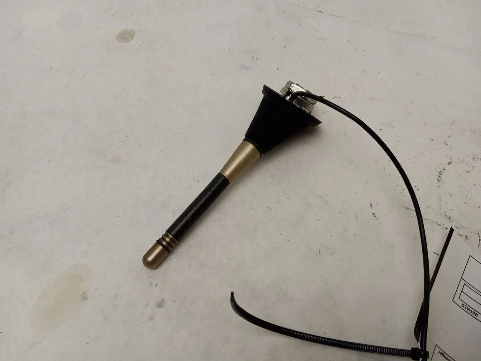 ANTENA COMPATÍVEL COM VOLKSWAGEN JETTA 2009 - Imagem 3 de 4