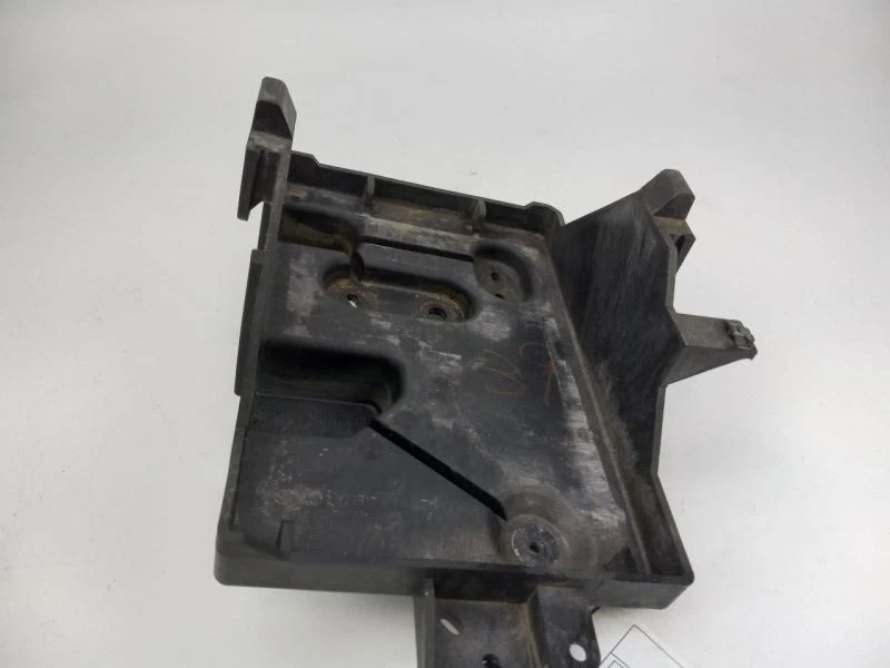 Mazda CX-7 2007 bandeja de batería Foto 4 de 4