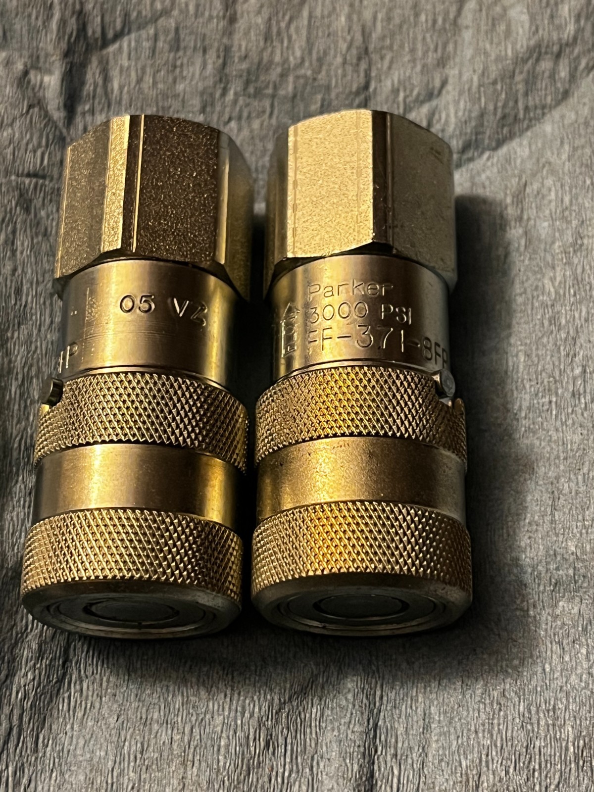 PARKER FF-371-8FP Hydraulic Quick Coupler