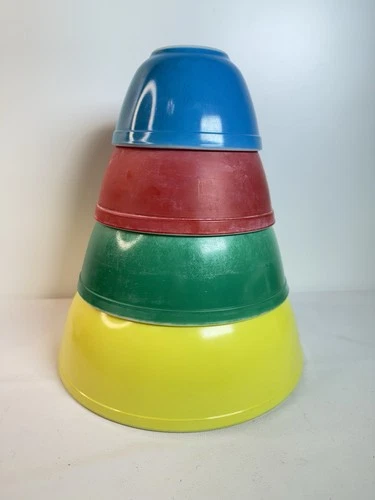 Vintage PYREX PRIMARY COLORS Set of 4 Nesting Bowls 1950's 401 402 403 404