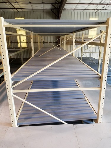 Pallet Rack Solid Corrugated Decking 31.5