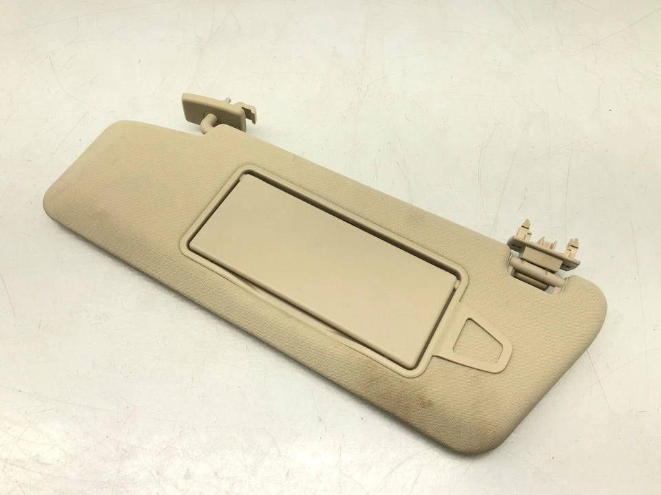 Parasol delantero conductor izquierdo Mercedes CLS550 2012-2018 OEM. Foto 2 de 4