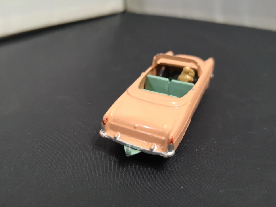 P446-MATCHBOX LESNEY No39A FORD ZODIAC CONVERTIBLE. - Image 4 of 4