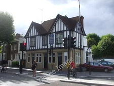 Photo 6x4 The Oxford & Cambridge, Hammersmith Hammersmith/TQ2279  c2010