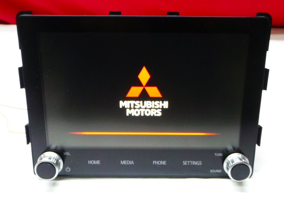 Mitsubishi NR-201 Outlander Radio Multi Media 8