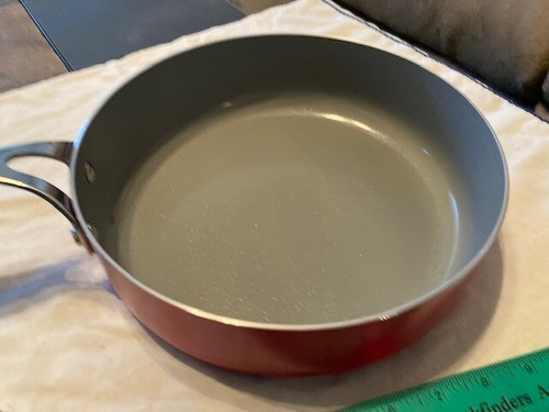FOOD NETWORK HEAVY ALUMINUM NON STICK CERAMIC COATED 3 QT COVERED SAUTE PAN -NEW - Picture 3 of 5