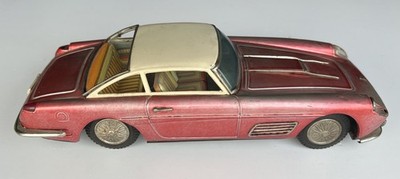 Ferrari Super America.  Vintage Weißblech Friktionsantrieb Bandai Made in Japan