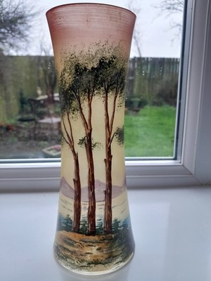Französische Glas Vase handbemalt Anfang 20. Jahrhundert 21 cm