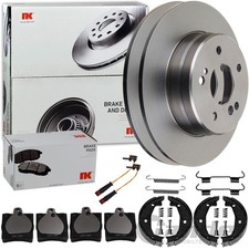 NK BREMSSCHEIBEN + BELÄGE + HANDBREMSE HINTEN passend für MERCEDES W202 W210