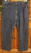 Wrangler Denim Blue Jeans Men's Size 38x32 Straight Leg 99 Cotton 1 Spandex
