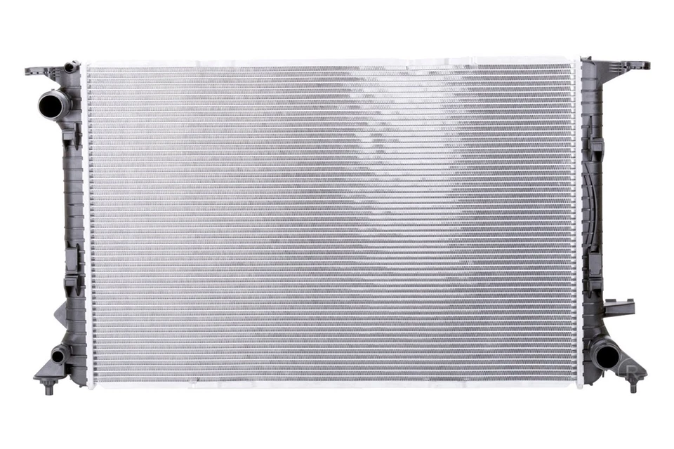 For Audi S4 2010-2014 TYC 13276 Engine Coolant Radiator Foto 2 de 4