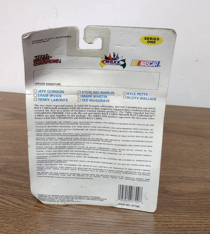 1994 Racing Champions To The Maxx Series 1 Rusty Wallace #2 Ford - DAMAGE N23 - Imagem 2 de 4