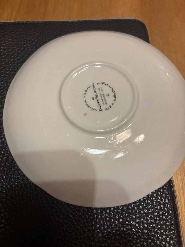 Caneca e pires de café Johnson Brothers -Feito na Inglaterra -6 conjuntos disponíveis  - Imagem 4 de 4