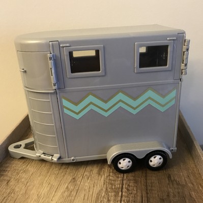 lori hoofing it horse trailer