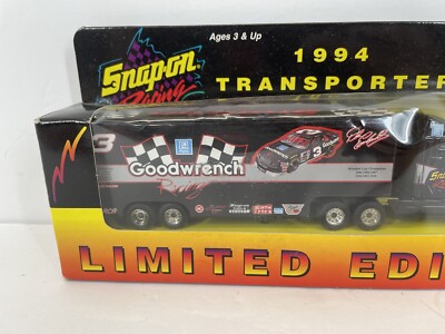 1994 Snap On Racing 1:64 Scale Die-Cast Transporter Semi-Truck