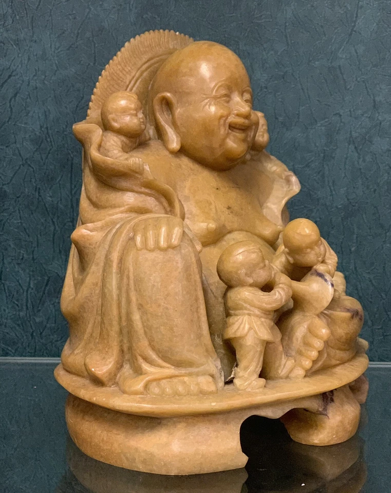 Estatua de Buda Riendo Maitreya Foto 2 de 4