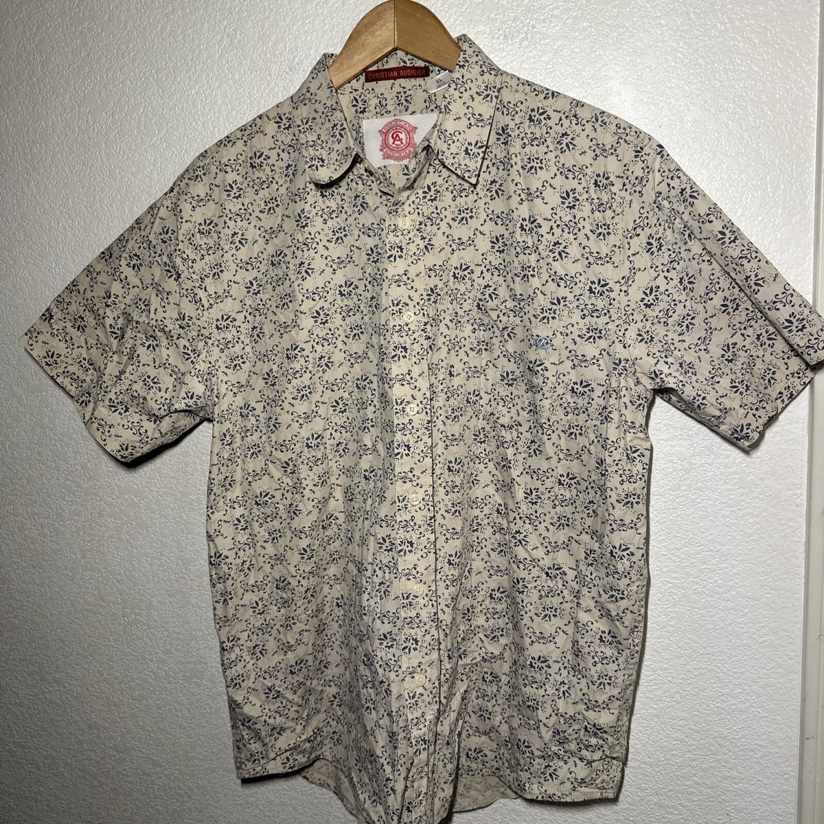 Men's Christian Audigier Short Sleeve Shirt Was Big In Y2K