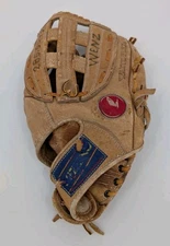 Mizuno MT1050 Catcher's Mitt  Right Hand Throw Baseball Glove Lite Flex 