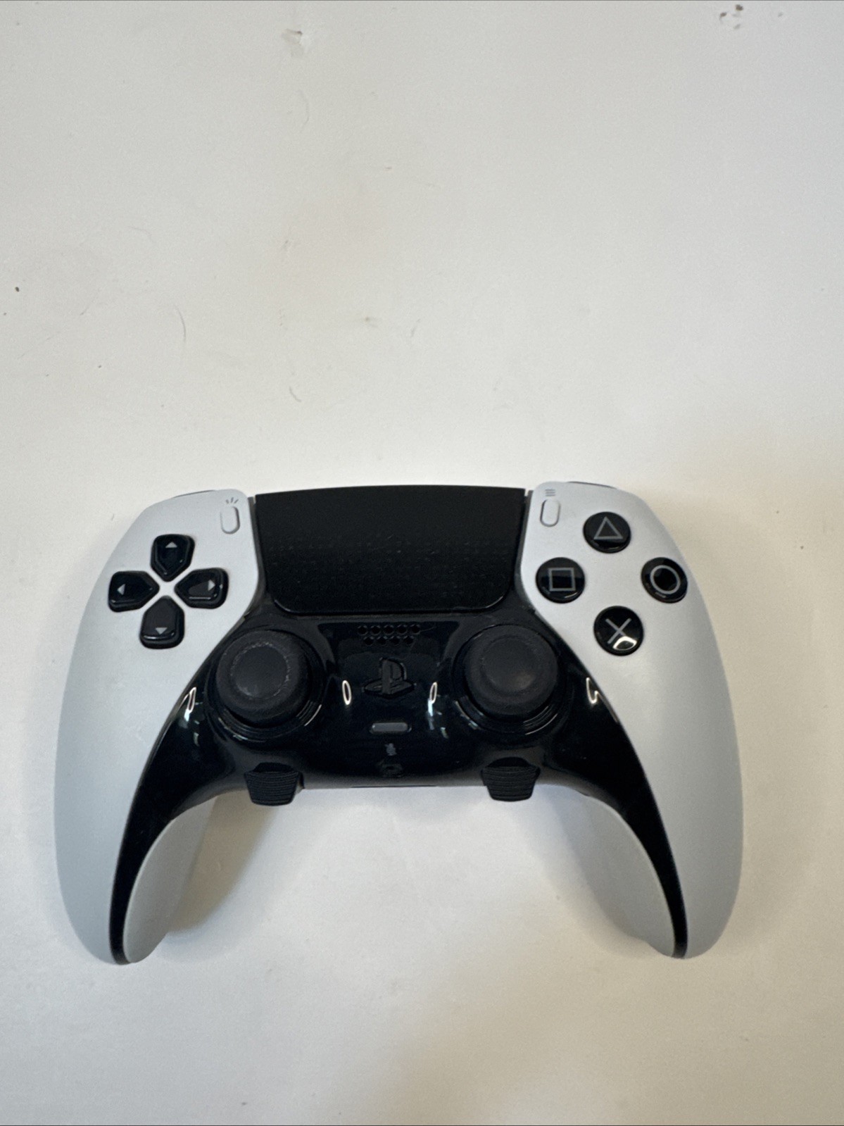 Picture 1 of 6