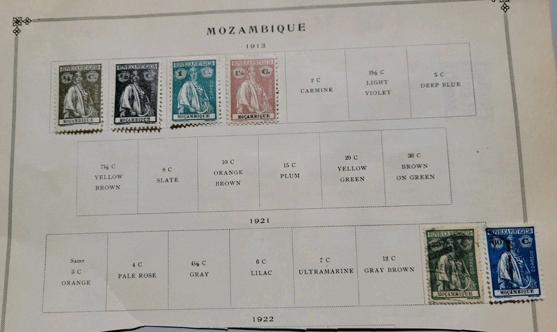 7 Hinged Stamps From Mocambique. Mozambique. 2 Used. 1913-1921. Postage Due &
