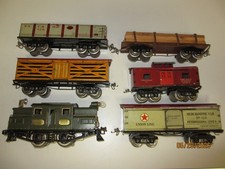 Ives Prewar 3255 Engine with 5 Freight Cars Set