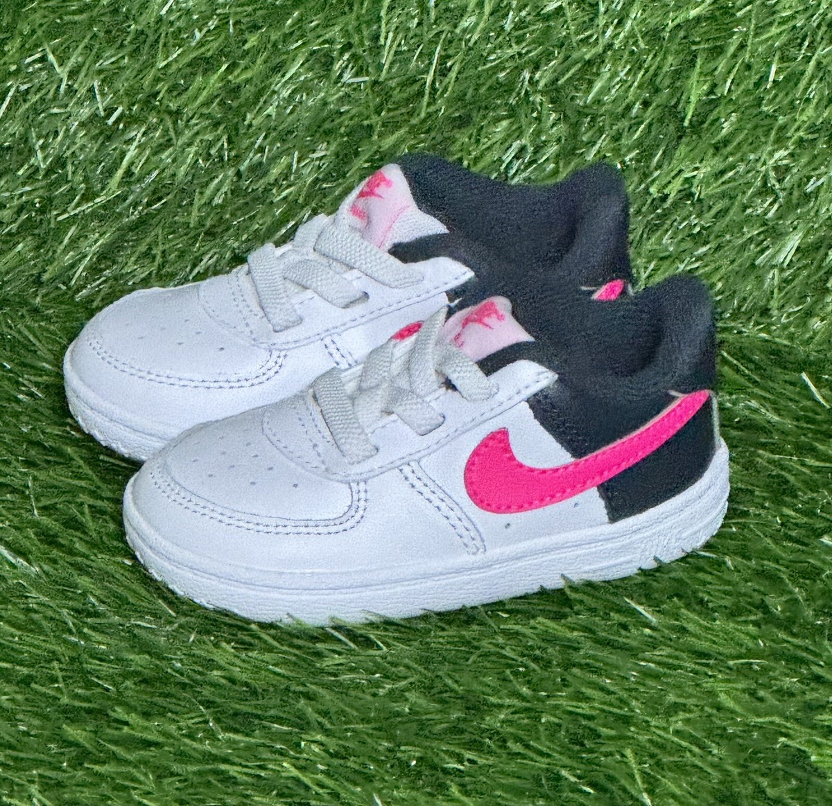 Size 3C Nike Air Force Baby Unisex Crib Booties Sneakers