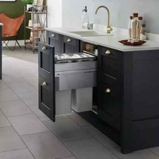 Howdens  Discontinued Fairford Charcoal Kitchen Range