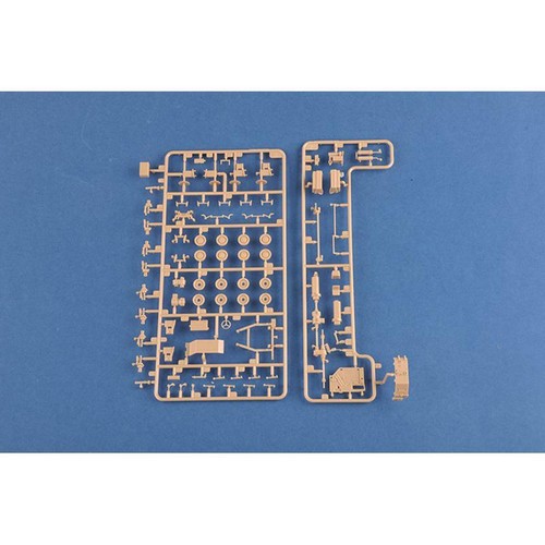 HOBBY BOSS 1/72 82937 Russian 4K51 Rubezh Coastal ASM P-15 Plastic Armor Kit - Picture 7 of 11