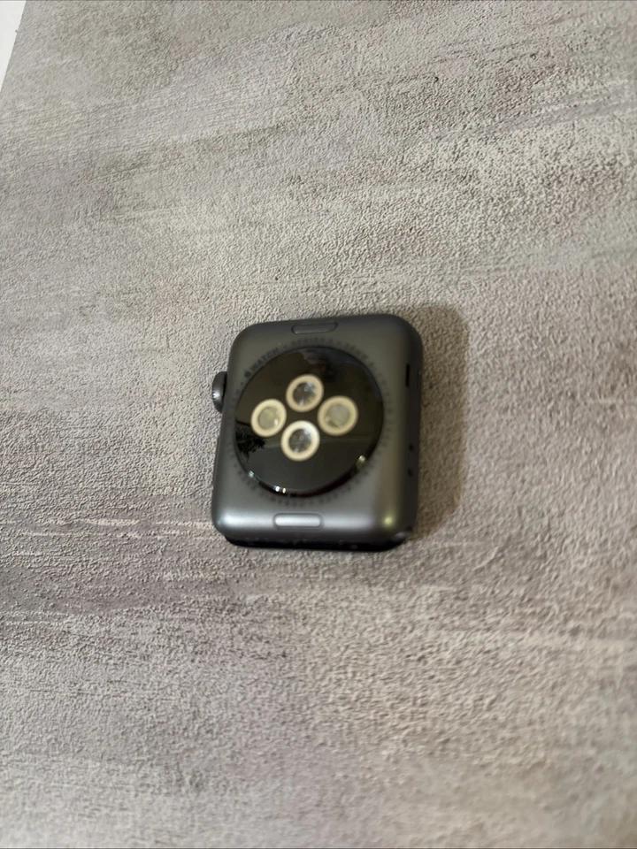 Apple Watch Series 2 38 Mm Aluminum Case Ceramic Back Black Band chargerAnd Box - Image 3 of 4