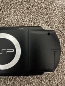 Sony PSP-1000 Black/Silver Wi-Fi Handheld Bundle USB Cable + UMD Games
